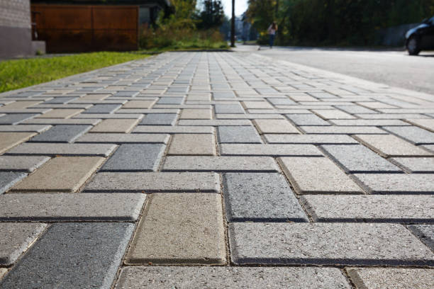 Best Local Driveway Pavers  in Oak Ridge North, TX